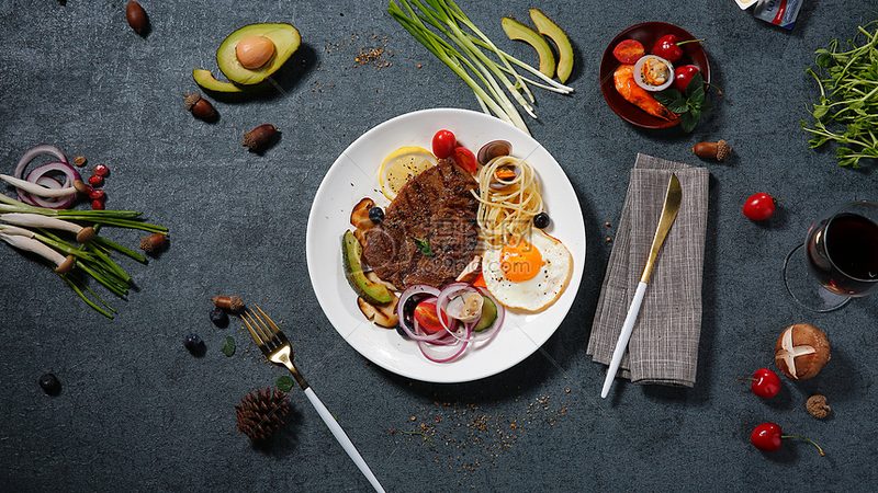 小标题：火锅食材配送的重要性