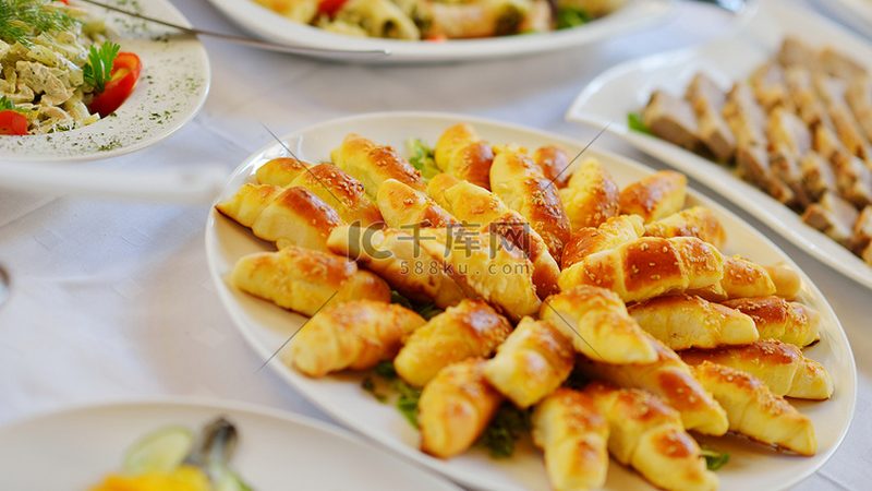 成都零食批发市场：肉干坚果类货源的挑选之道